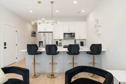 Luxe Gilean: Elegance Awaits