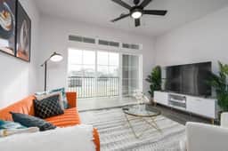 Luxurious One Bedroom Whitestown