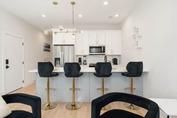 Luxe Gilean: Elegance Awaits