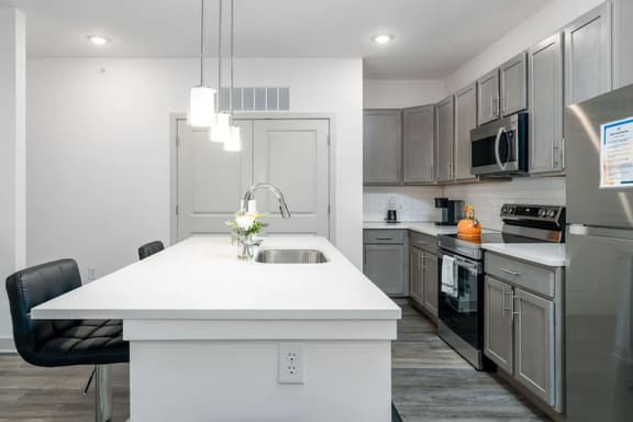 Affordable Getaway Whitestown