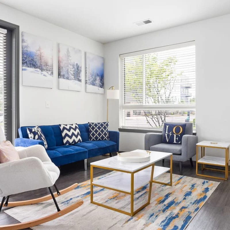 Bright & Cozy 2BR Retreat w/Parking – Broad Ripple